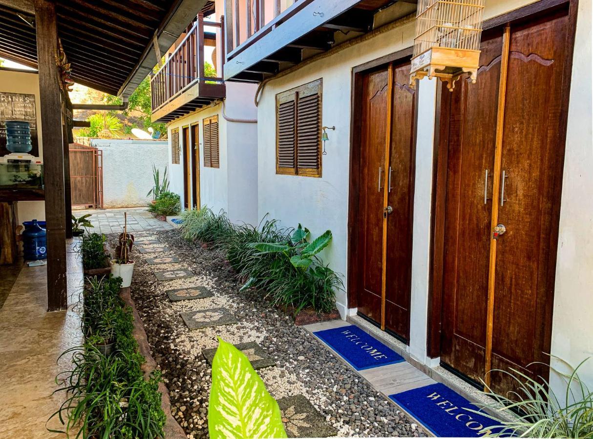 Capung Guesthouse Jimbaran Eksteriør billede