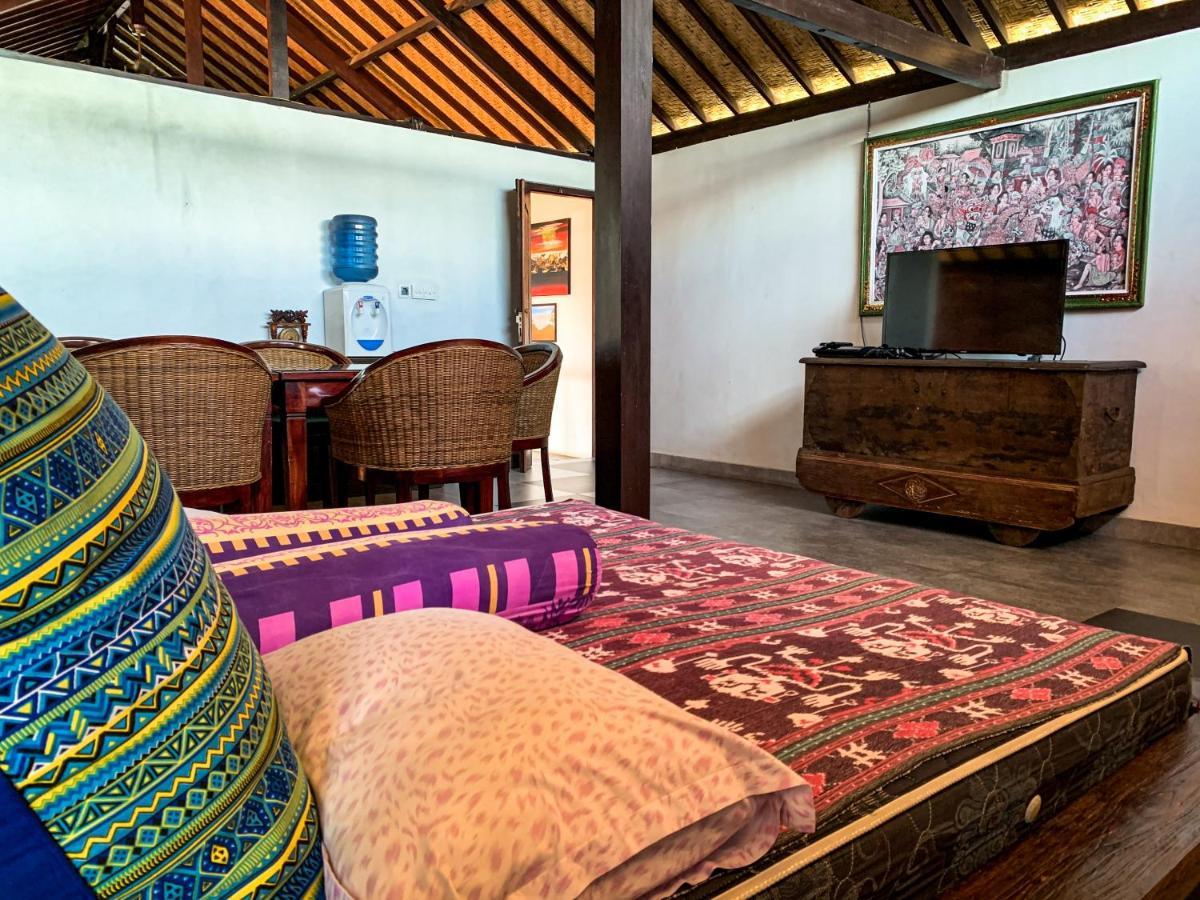 Capung Guesthouse Jimbaran Eksteriør billede