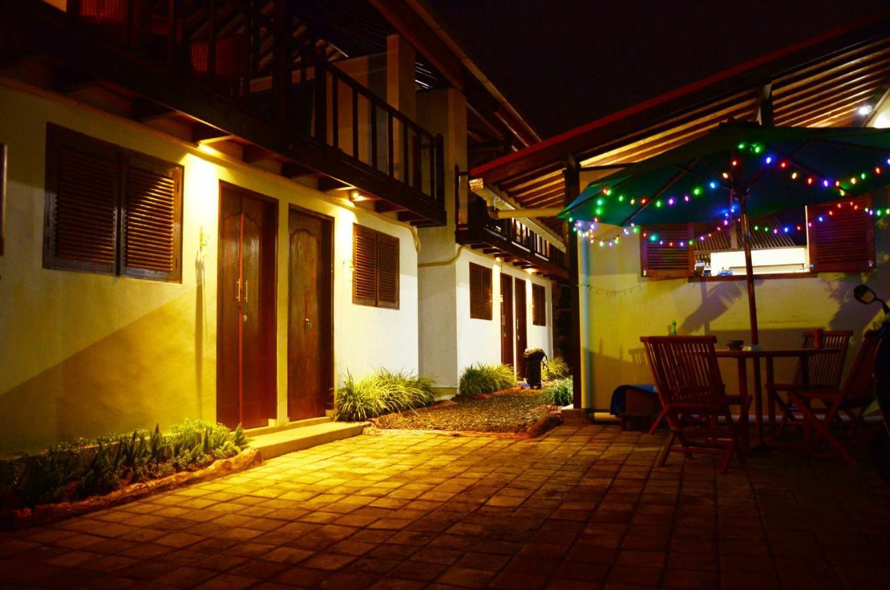 Capung Guesthouse Jimbaran Eksteriør billede